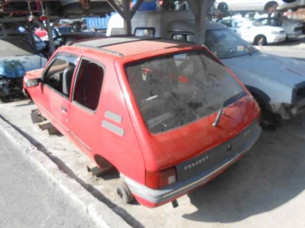 Vehiculo en el desguace: PEUGEOT 205 BERLINA 1.8 D Generation