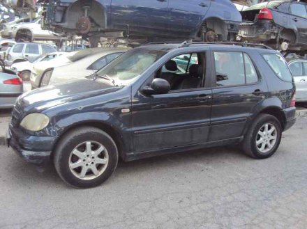 Vehiculo en el desguace: MERCEDES-BENZ CLASE M (W163) 430 (163.172)