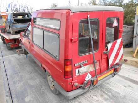 Vehiculo en el desguace: RENAULT RAPID/EXPRESS (F40) 1.6 D Familiar (F404)