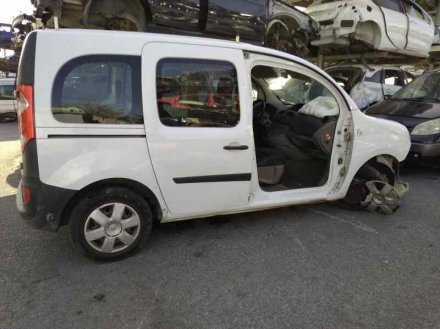 Vehiculo en el desguace: RENAULT KANGOO Authentique