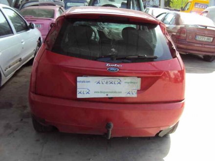 Vehiculo en el desguace: FORD FOCUS BERLINA (CAK) Ambiente