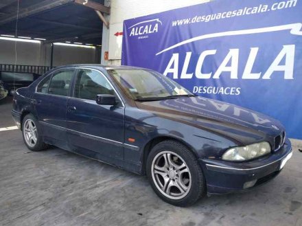 Vehiculo en el desguace: BMW SERIE 5 BERLINA (E39) 528i