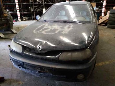 Vehiculo en el desguace: RENAULT LAGUNA (B56) 1.9 dTi RT