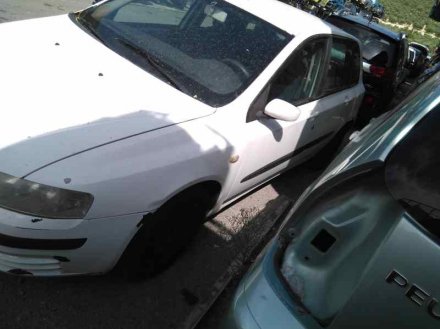 Vehiculo en el desguace: FIAT STILO (192) 1.9 JTD 115