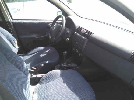 Vehiculo en el desguace: FIAT STILO (192) 1.9 JTD 115