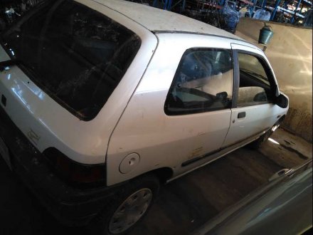 Vehiculo en el desguace: RENAULT CLIO I FASE I+II (B/C57) 1.2 Alize