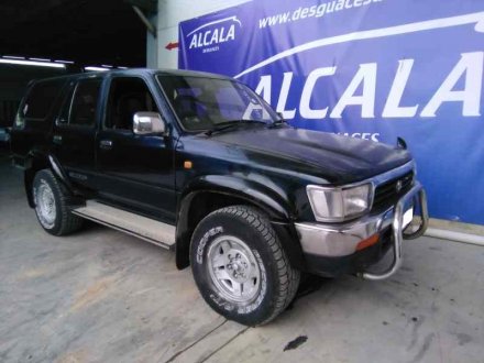 Vehiculo en el desguace: TOYOTA HILUX *