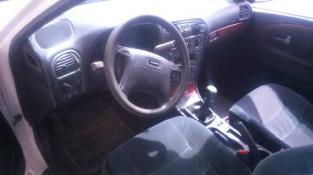 Vehiculo en el desguace: VOLVO S40 BERLINA 1.8 16V