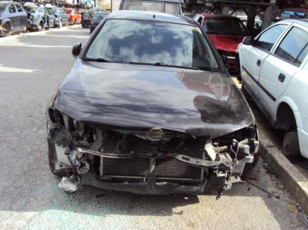 Vehiculo en el desguace: NISSAN ALMERA (N16/E) Acenta
