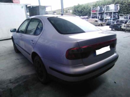 Vehiculo en el desguace: SEAT TOLEDO (1M2) Signo