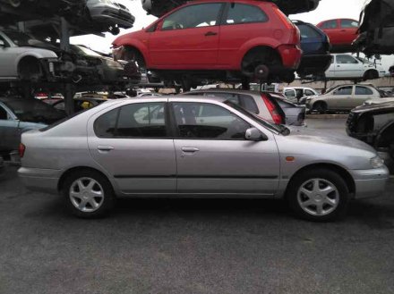 Vehiculo en el desguace: NISSAN PRIMERA BERLINA (P11) Básico