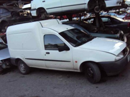 Vehiculo en el desguace: FORD FIESTA BERL./COURIER Courier Furg.