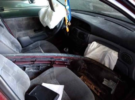 Vehiculo en el desguace: RENAULT MEGANE I CLASSIC (LA0) 1.9 D RN
