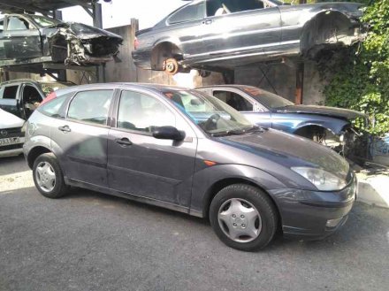 Vehiculo en el desguace: FORD FOCUS BERLINA (CAK) Ambiente