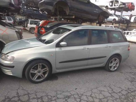 Vehiculo en el desguace: FIAT STILO MULTI WAGON (192) 1.9 JTD 115