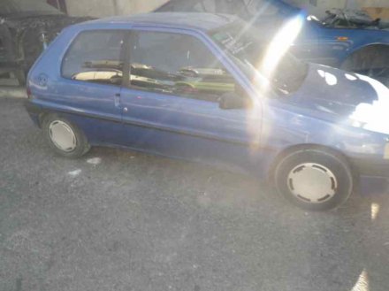 Vehiculo en el desguace: PEUGEOT 106 (S1) Kid