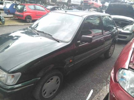 Vehiculo en el desguace: FORD FIESTA BERL./COURIER Surf