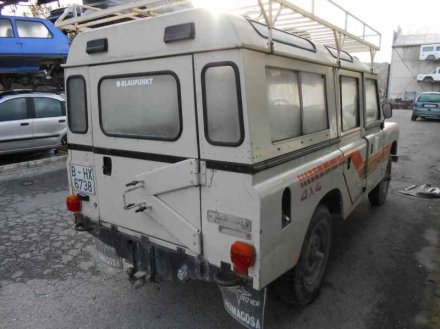 Vehiculo en el desguace: LAND ROVER SANTANA 109