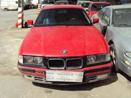 Vehiculo en el desguace: BMW SERIE 3 BERLINA (E36) 318is