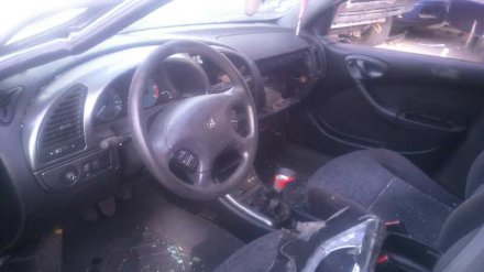 Vehiculo en el desguace: CITROEN XSARA BERLINA 2.0 HDi 66kW Premier