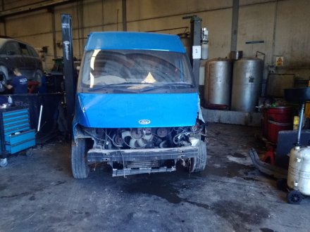 Vehiculo en el desguace: FORD TRANSIT CAJA CERRADA, LARGA (FY) (2000 =>) FT 330 2.4