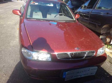 Vehiculo en el desguace: DAEWOO NUBIRA BERLINA Classic SE