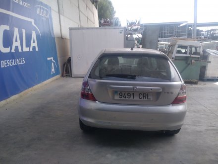 Vehiculo en el desguace: HONDA Civic Berlina 3 (EP1/2) 1.6 VTEC CAT (D 16 V 1)