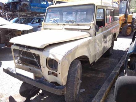 Vehiculo en el desguace: LAND ROVER SANTANA 2500 SUPER