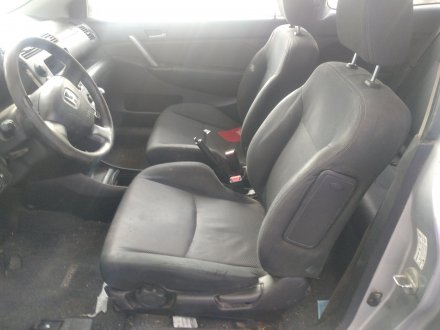 Vehiculo en el desguace: HONDA Civic Berlina 3 (EP1/2) 1.6 VTEC CAT (D 16 V 1)
