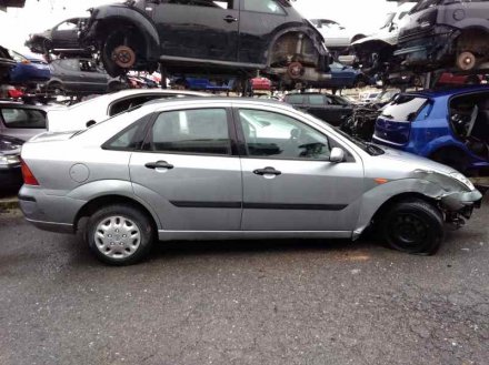 Vehiculo en el desguace: FORD FOCUS BERLINA (CAK) Ambiente