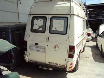 Vehiculo en el desguace: NISSAN TRADE KF1107