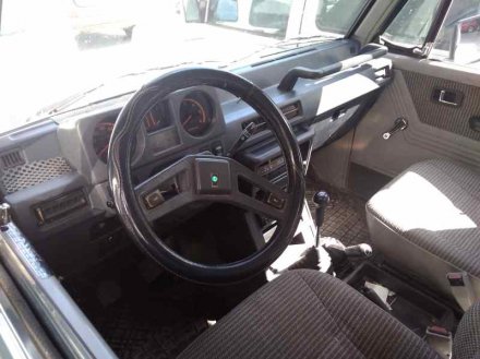 Vehiculo en el desguace: MITSUBISHI PAJERO L040