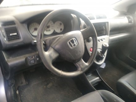 Vehiculo en el desguace: HONDA Civic Berlina 3 (EP1/2) 1.6 VTEC CAT (D 16 V 1)