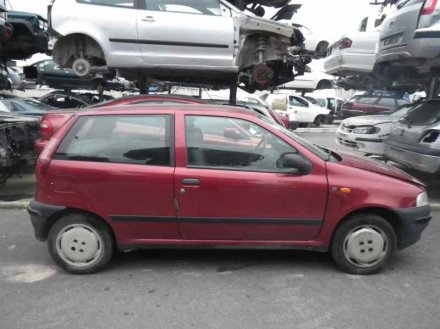 Vehiculo en el desguace: FIAT PUNTO BERL. (176) 75 EL