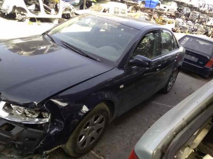 Vehiculo en el desguace: AUDI A4 BERLINA (8E) 1.9 TDI (96kW)