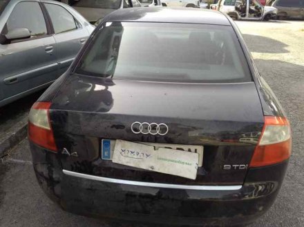 Vehiculo en el desguace: AUDI A4 BERLINA (8E) 1.9 TDI (96kW)