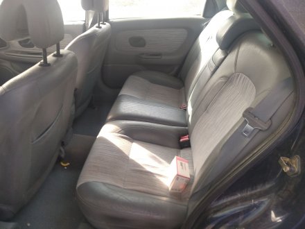 Vehiculo en el desguace: RENAULT LAGUNA (B56) 1.9 dTi Diesel CAT