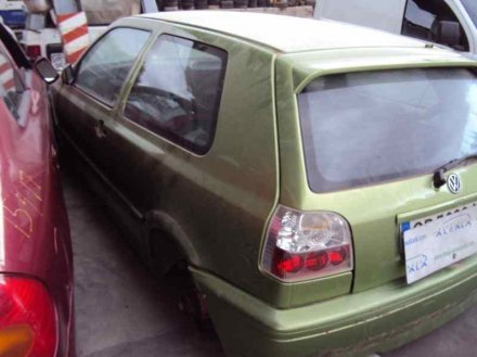 Vehiculo en el desguace: VOLKSWAGEN GOLF III BERLINA (1H1) GTI