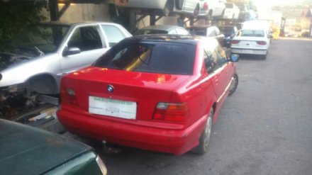 Vehiculo en el desguace: BMW SERIE 3 BERLINA (E36) 320i