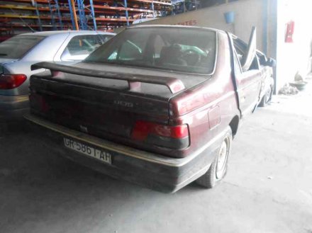Vehiculo en el desguace: PEUGEOT 405 BERLINA Embassy Turbo D