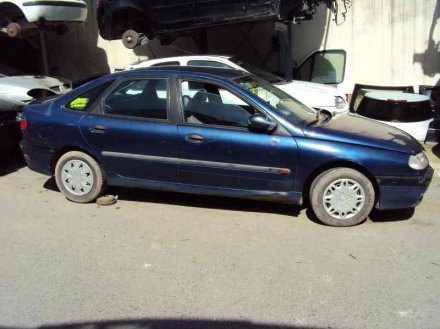 Vehiculo en el desguace: RENAULT LAGUNA (B56) 2.2 D RT (B56F/G)