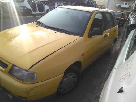 Vehiculo en el desguace: SEAT IBIZA (6K) Básico