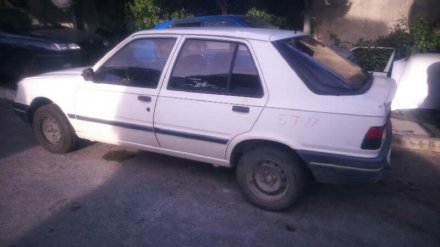 Vehiculo en el desguace: PEUGEOT 309 SX Injection