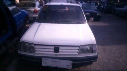 Vehiculo en el desguace: PEUGEOT 309 SX Injection