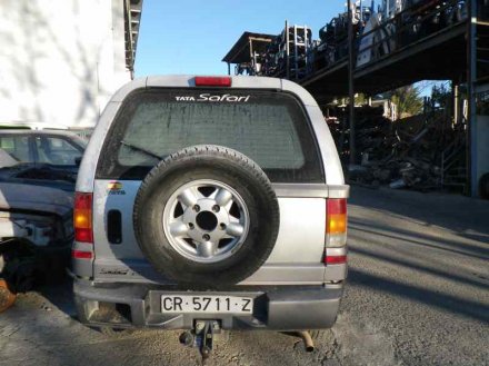 Vehiculo en el desguace: TATA SAFARI *