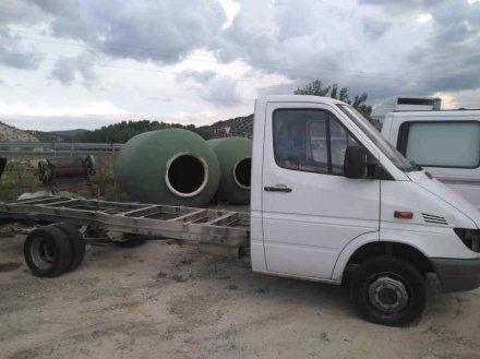 Vehiculo en el desguace: MERCEDES-BENZ SPRINTER 02.00 -> CAJA CERRADA, TECHO ELEVADO 413 CDI (904.663)