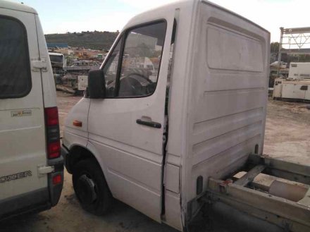 Vehiculo en el desguace: MERCEDES-BENZ SPRINTER 02.00 -> CAJA CERRADA, TECHO ELEVADO 413 CDI (904.663)