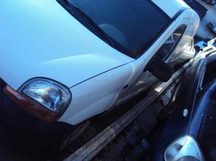 Vehiculo en el desguace: RENAULT KANGOO (F/KC0) Authentique