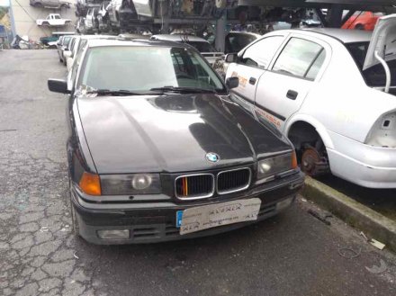 Vehiculo en el desguace: BMW SERIE 3 BERLINA (E36) 325tds
