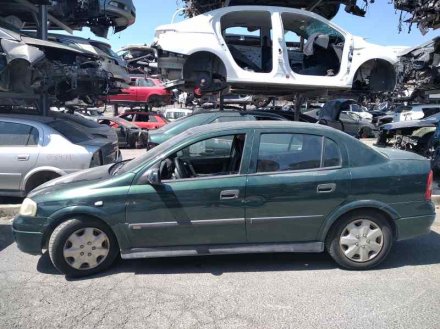 Vehiculo en el desguace: OPEL ASTRA G BERLINA Comfort